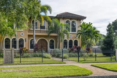 446 Villagrande Avenue S St Petersburg FL 33707