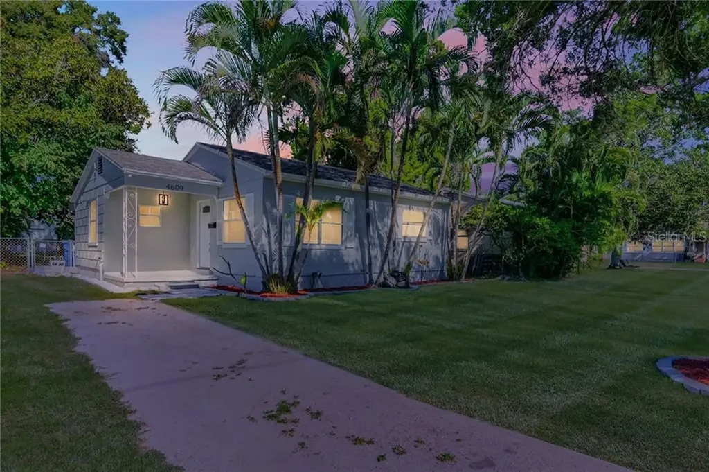 4609 2nd Avenue N St Petersburg FL 33713