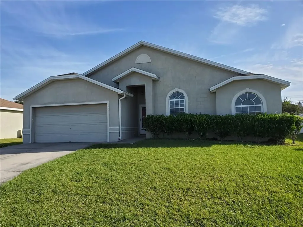 8878 Pebblebrooke Drive Lakeland FL 33810