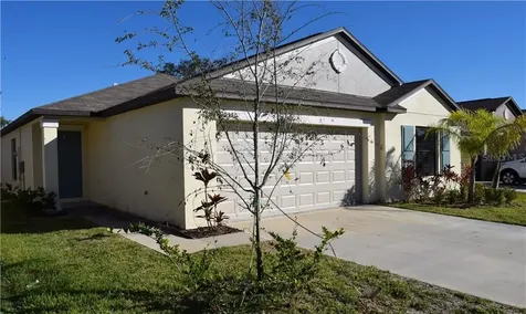 10120 Carloway Hills Drive Wimauma FL 33598