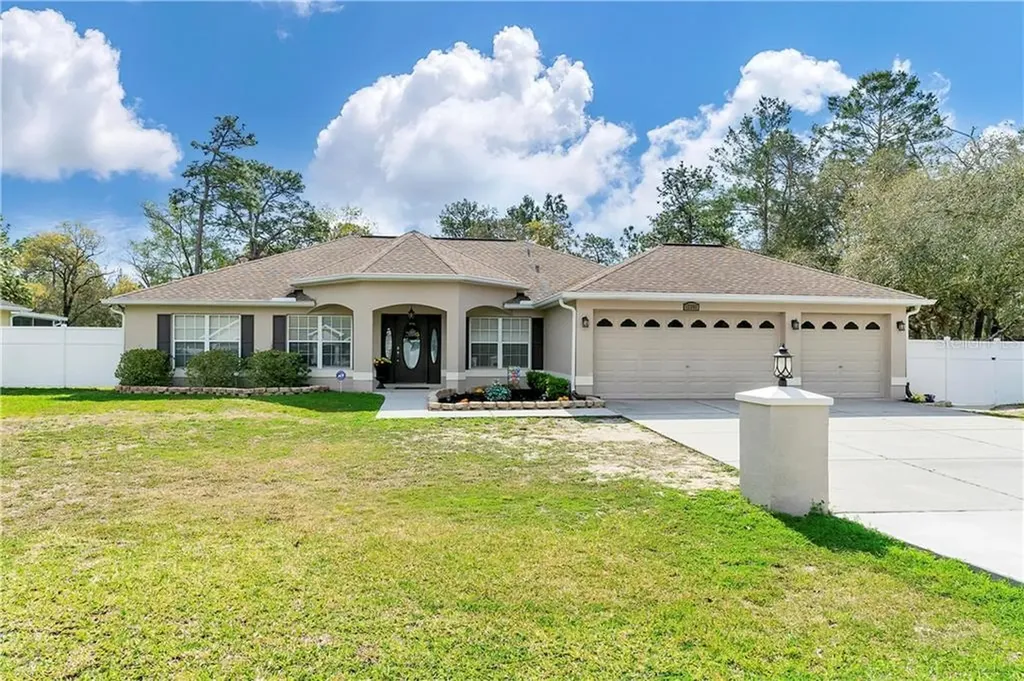 12382 Jaybird Road Weeki Wachee FL 34614