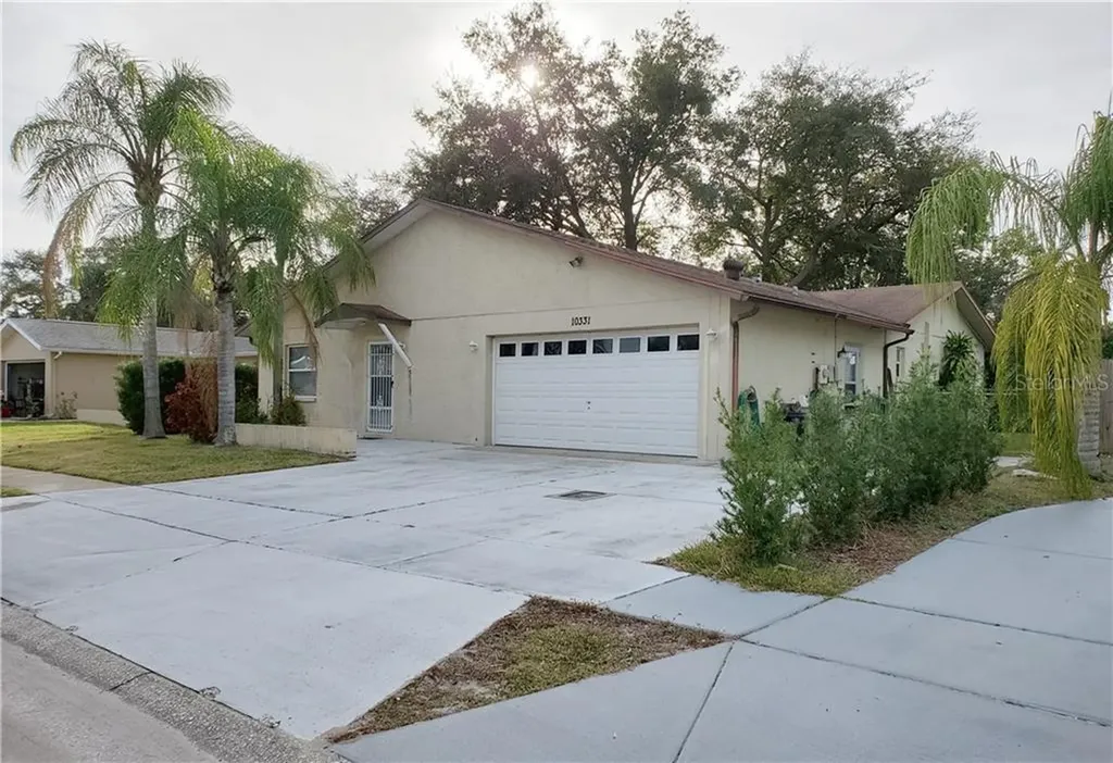 10331 Leaning Oak Drive Port Richey FL 34668