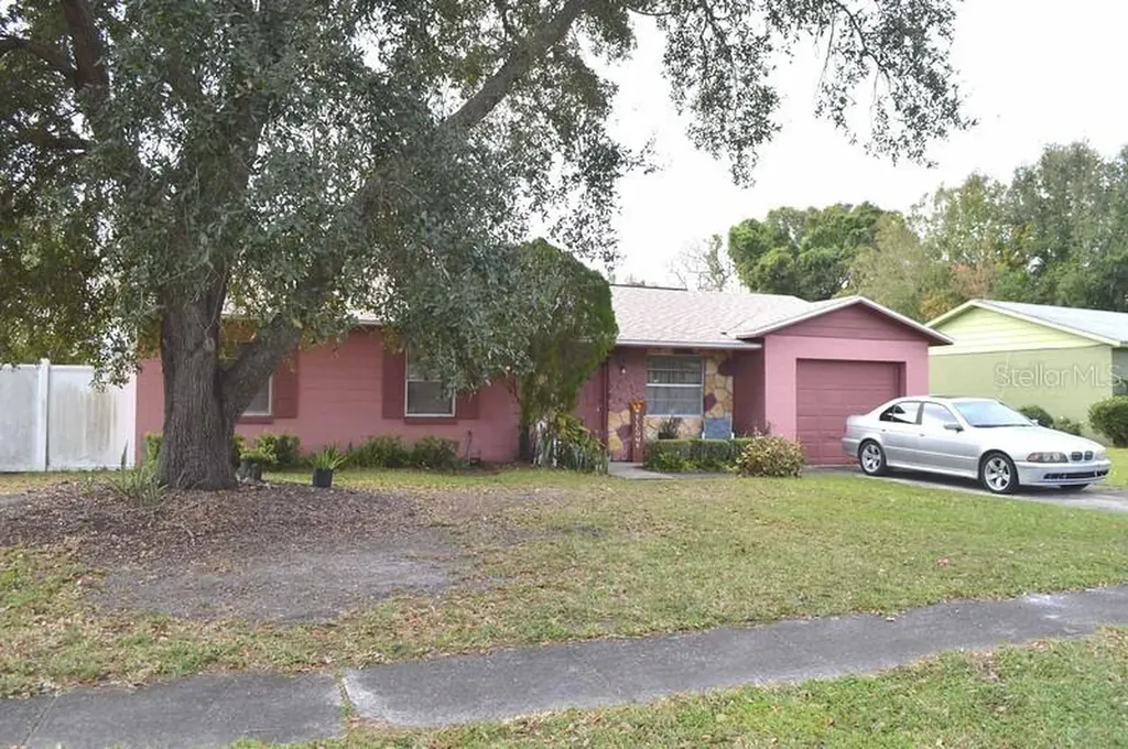 4222 Carousel Road Orlando FL 32808