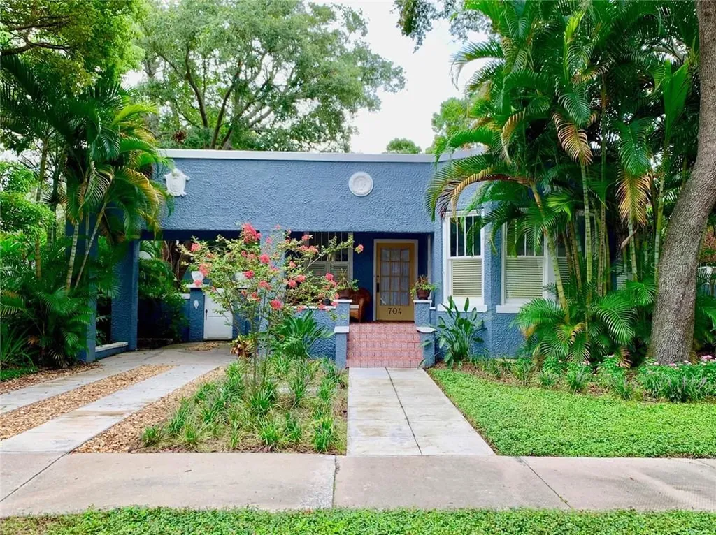 704 S Fielding Avenue Tampa FL 33606