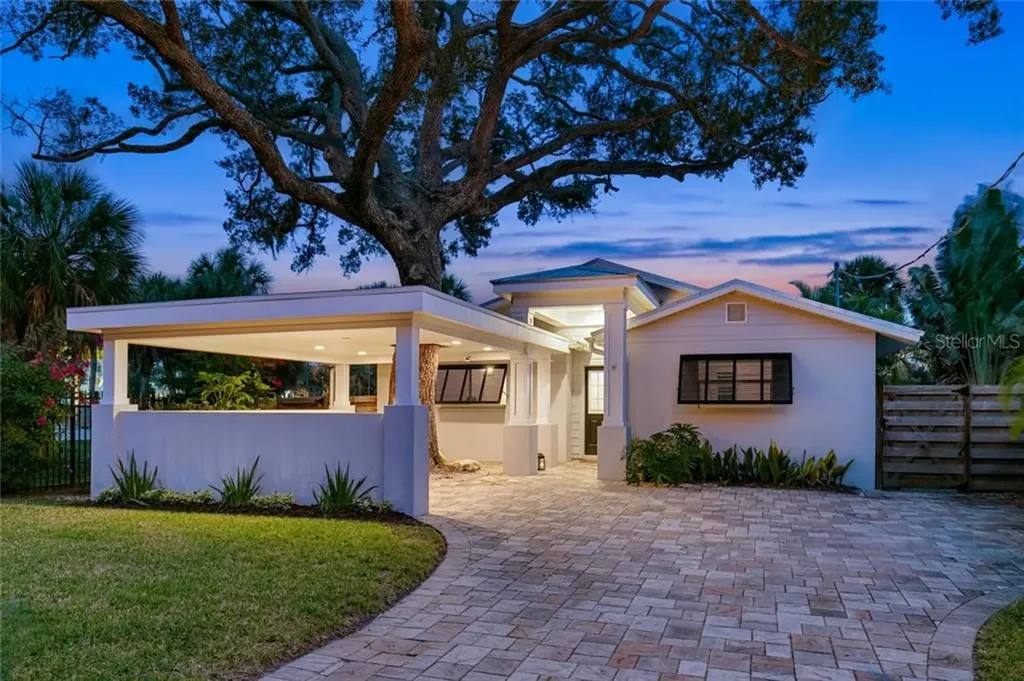 1100 Sylvan Drive Sarasota FL 34234
