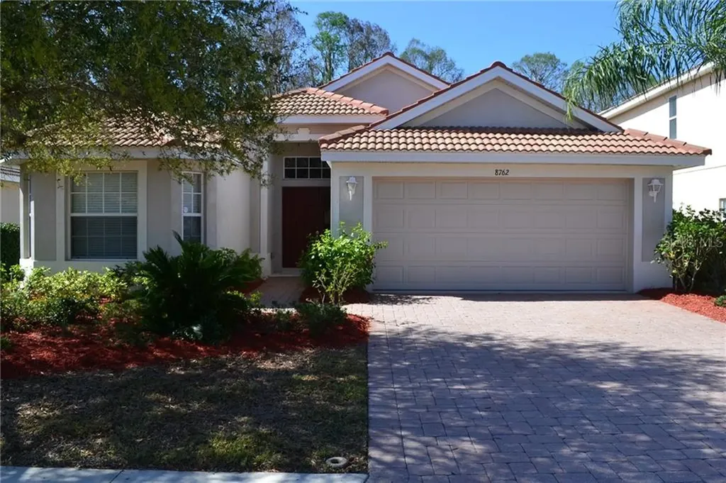 8762 Monterey Bay Loop Bradenton FL 34212