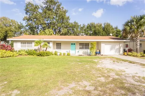 104 Tremont Drive Winter Haven FL 33884