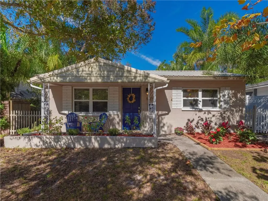 5037 3rd Avenue N St Petersburg FL 33710