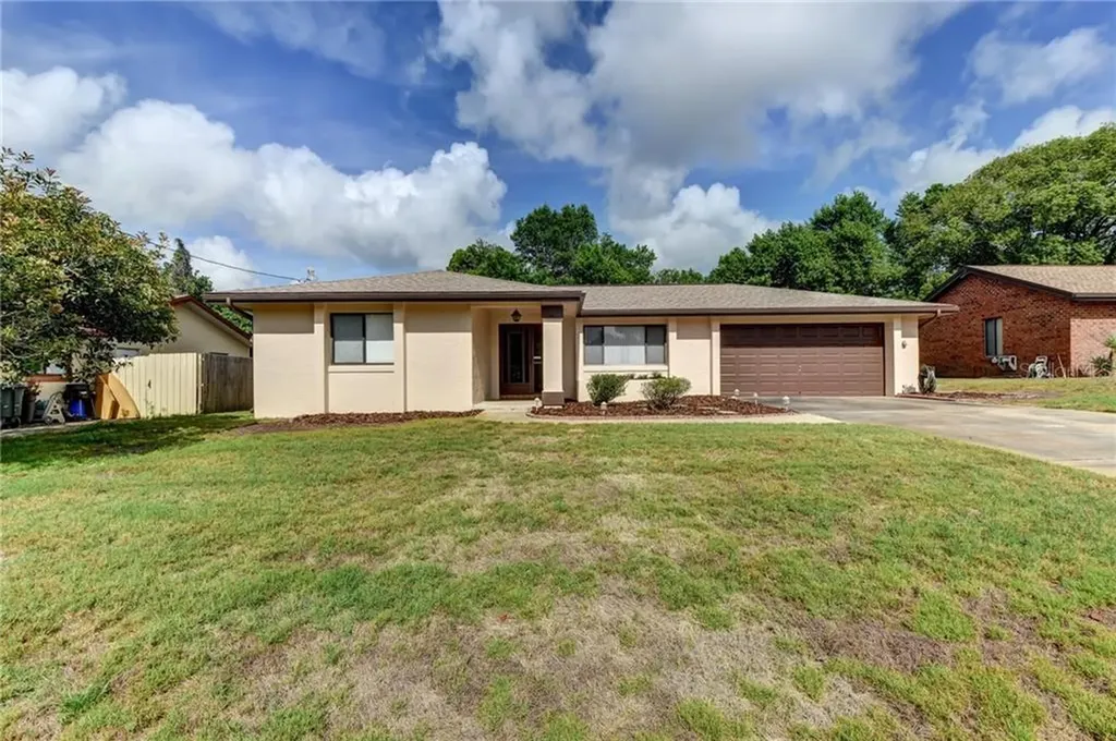 2475 S Parkview Avenue Orange City FL 32763