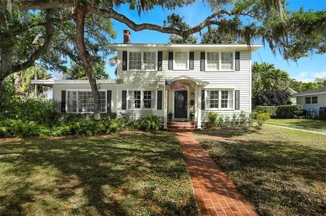 203 24th Street W Bradenton FL 34205