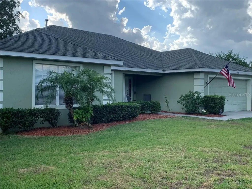 2608 Blackwater Oaks Lane Mulberry FL 33860
