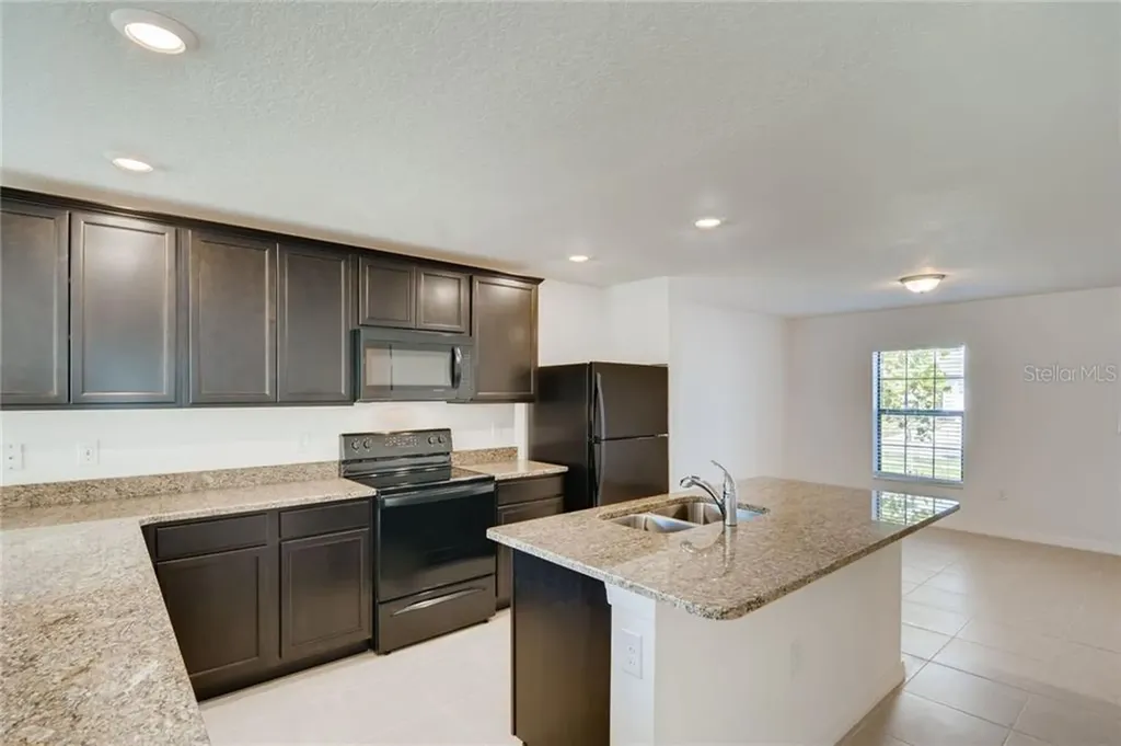 1001 Culbreath Green Court Ruskin FL 33570