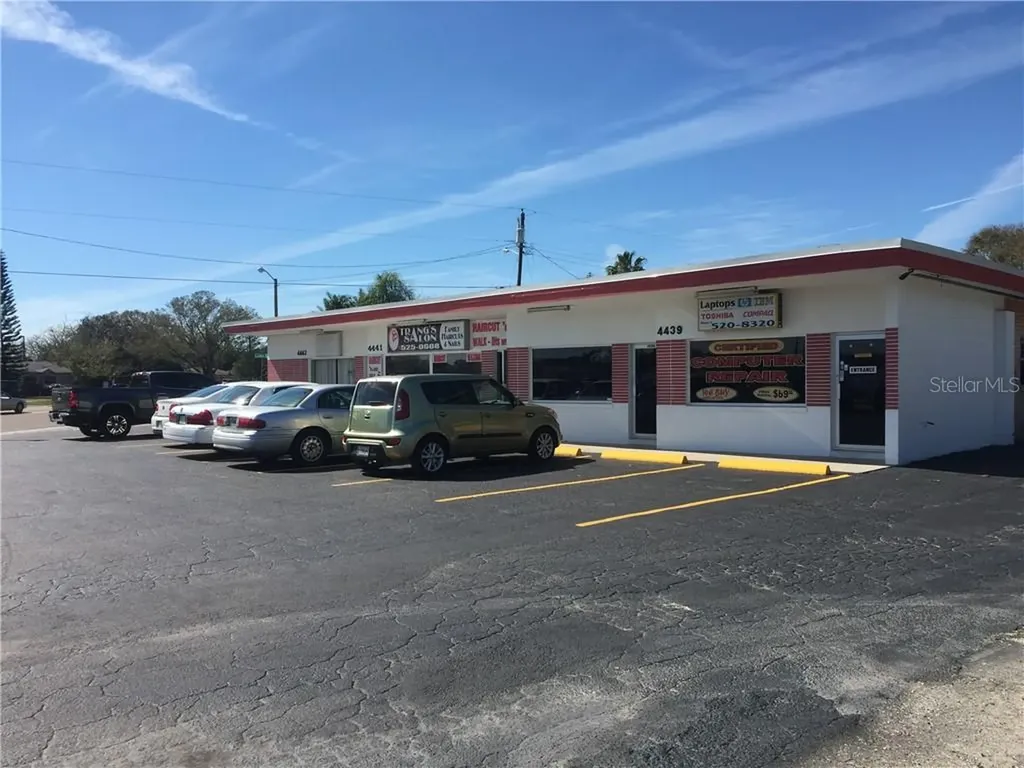 4443 54th Avenue N St Petersburg FL 33714
