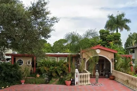 4026 Huntington Street NE St Petersburg FL 33703