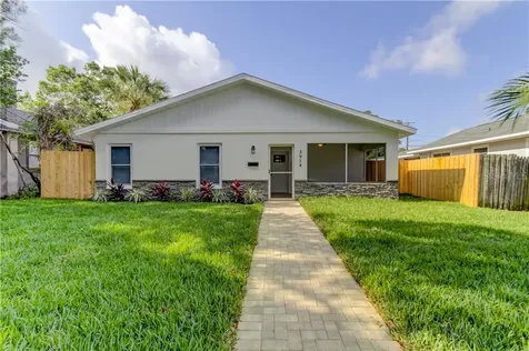 3954 Burlington Avenue N St Petersburg FL 33713