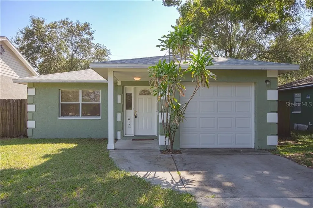 812 21st Avenue S St Petersburg FL 33705
