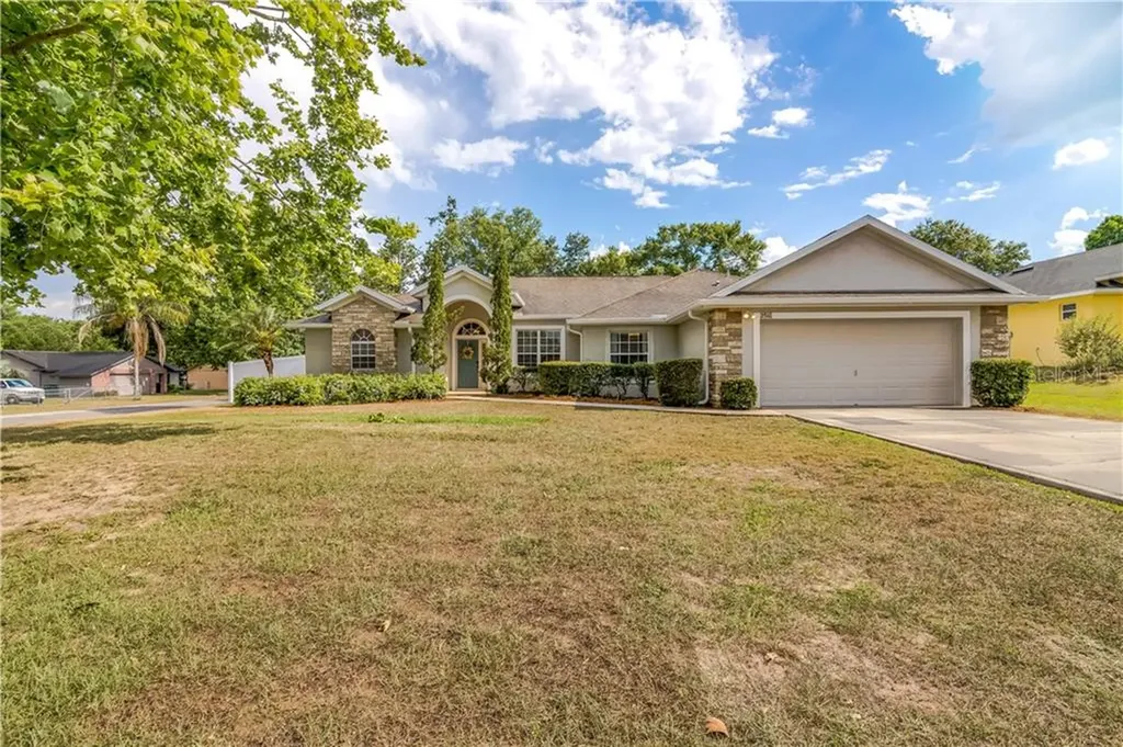 2510 Montecito Avenue Eustis FL 32726