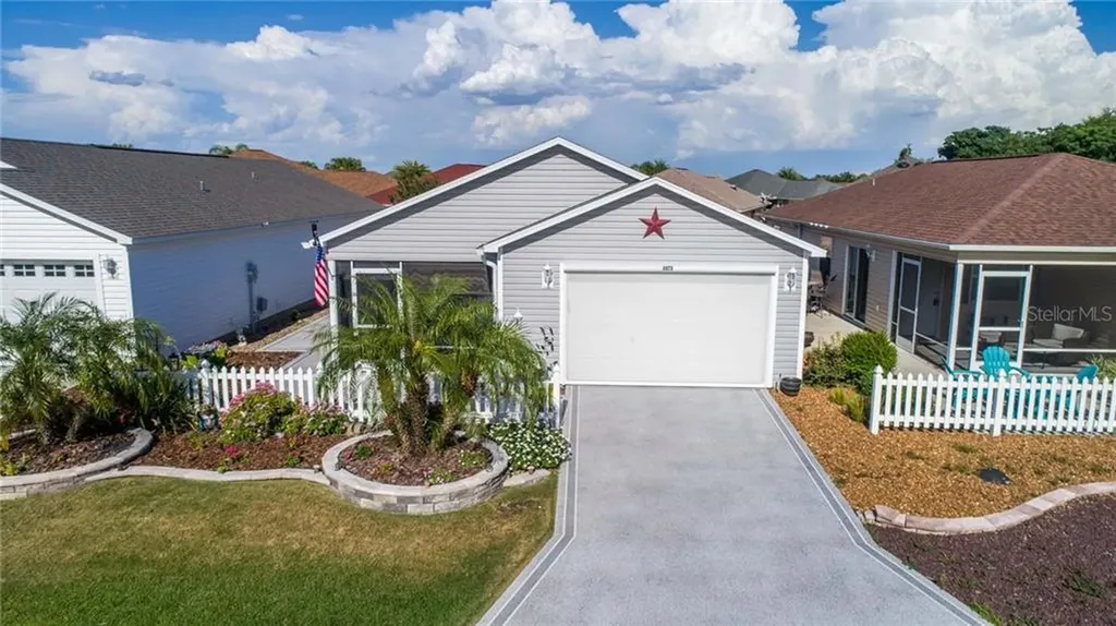 3073 Nutwood Avenue The Villages FL 32163