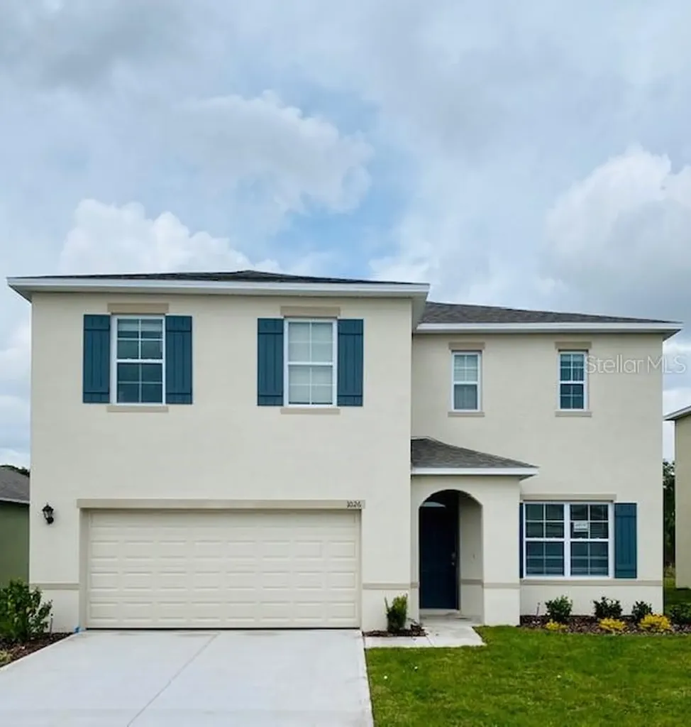 2684 Grand Central Avenue Tavares FL 32778