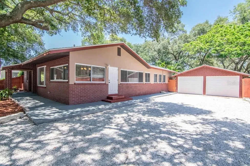 6181 84th Avenue N Pinellas Park FL 33781
