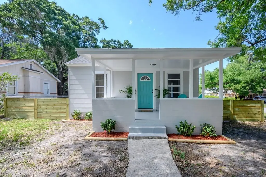 1301 W Humphrey Street Tampa FL 33604
