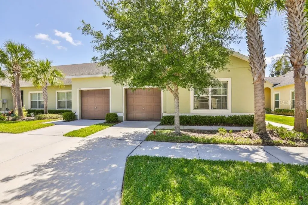 1703 Trailwater Street Ruskin FL 33570