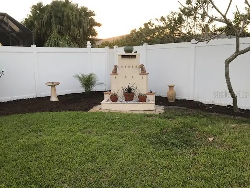Bradenton FL 34209