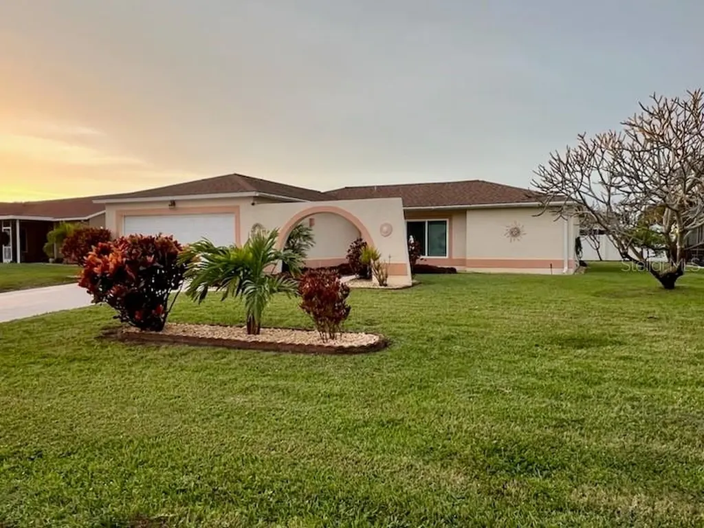 Bradenton FL 34209
