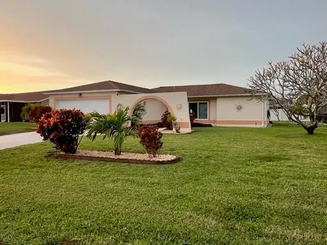 Bradenton FL 34209