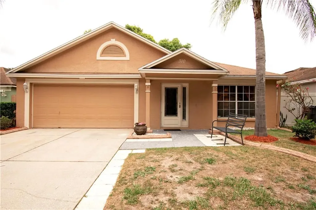 310 Benson Street Valrico FL 33594