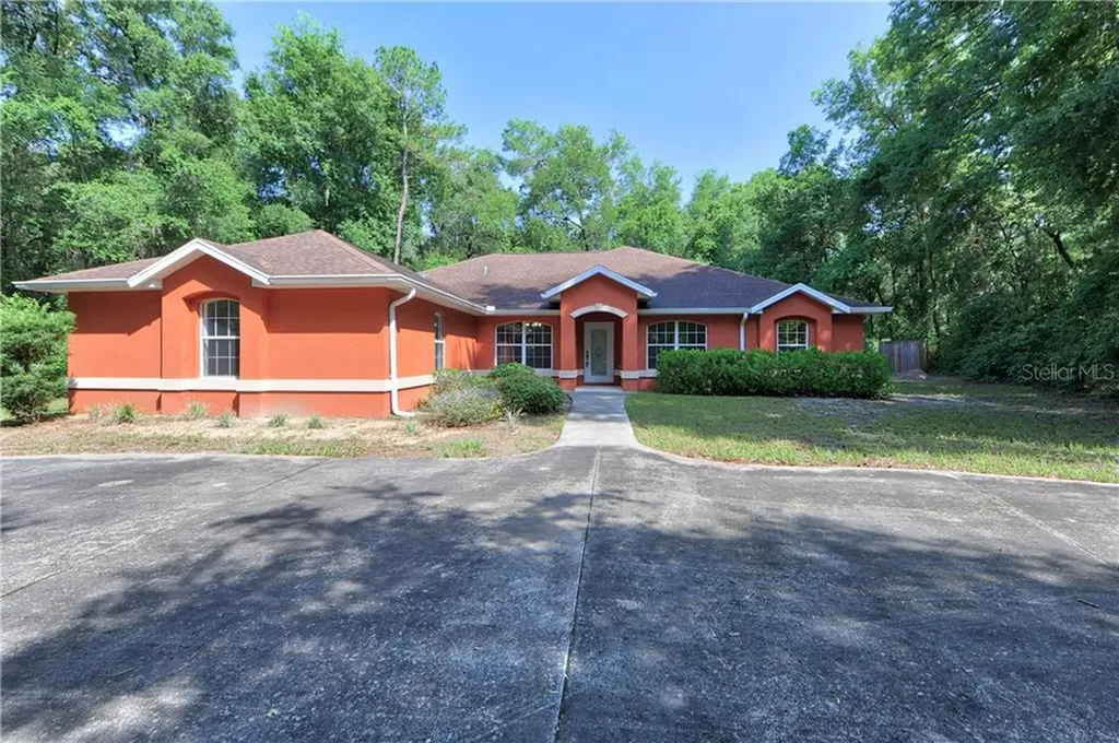 50 Lake View Drive W Ocala FL 34482