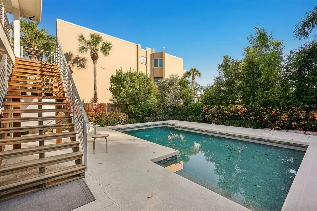 501 Channel Lane Longboat Key FL 34228