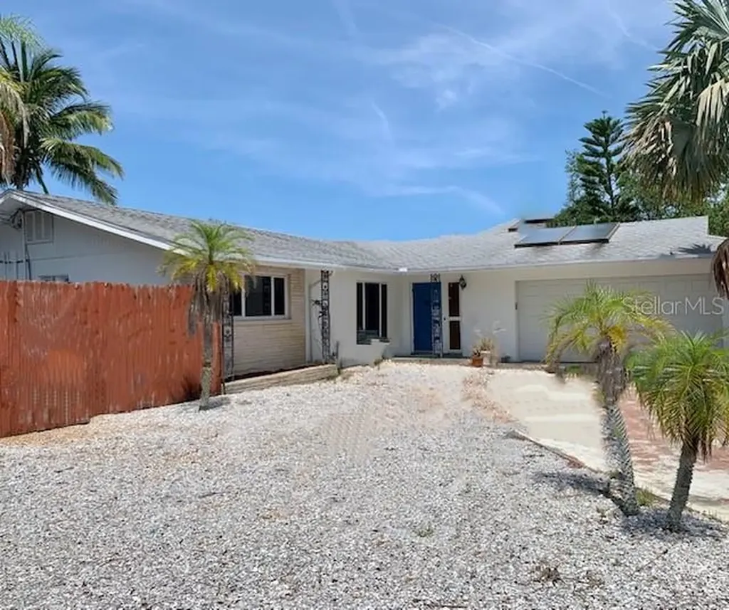 6991 S Shore Drive S South Pasadena FL 33707