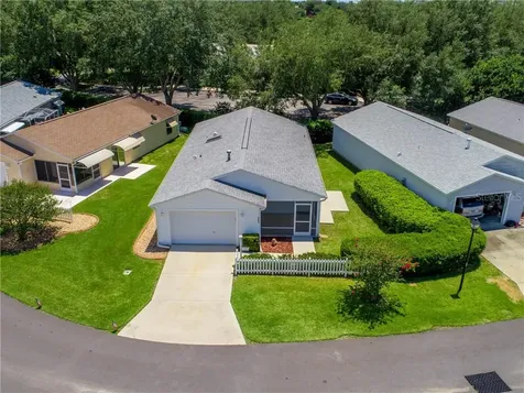 2626 Moncayo Avenue The Villages FL 32162
