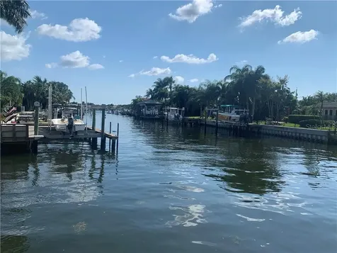 1298 Cordova Boulevard NE St Petersburg FL 33704