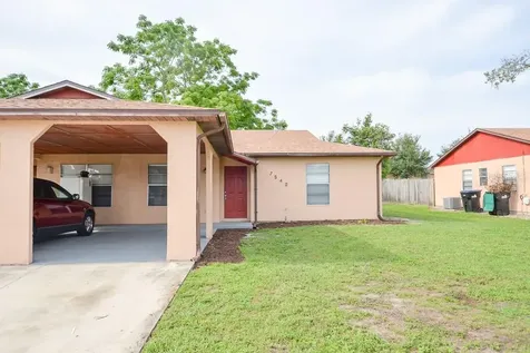 7540 Golden Glenn Drive Orlando FL 32807