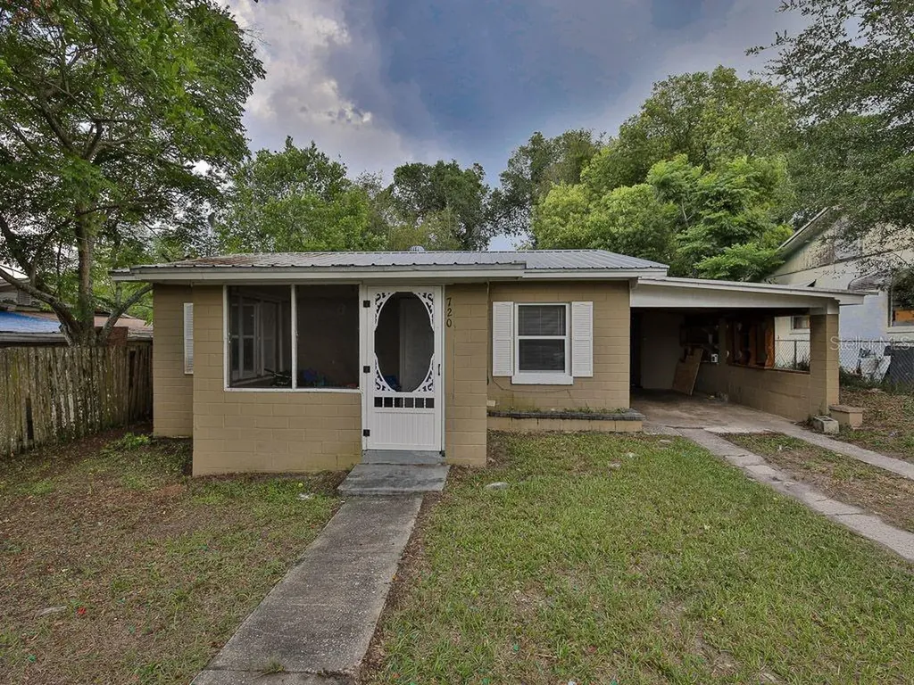 720 S Palmetto Avenue Deland FL 32720