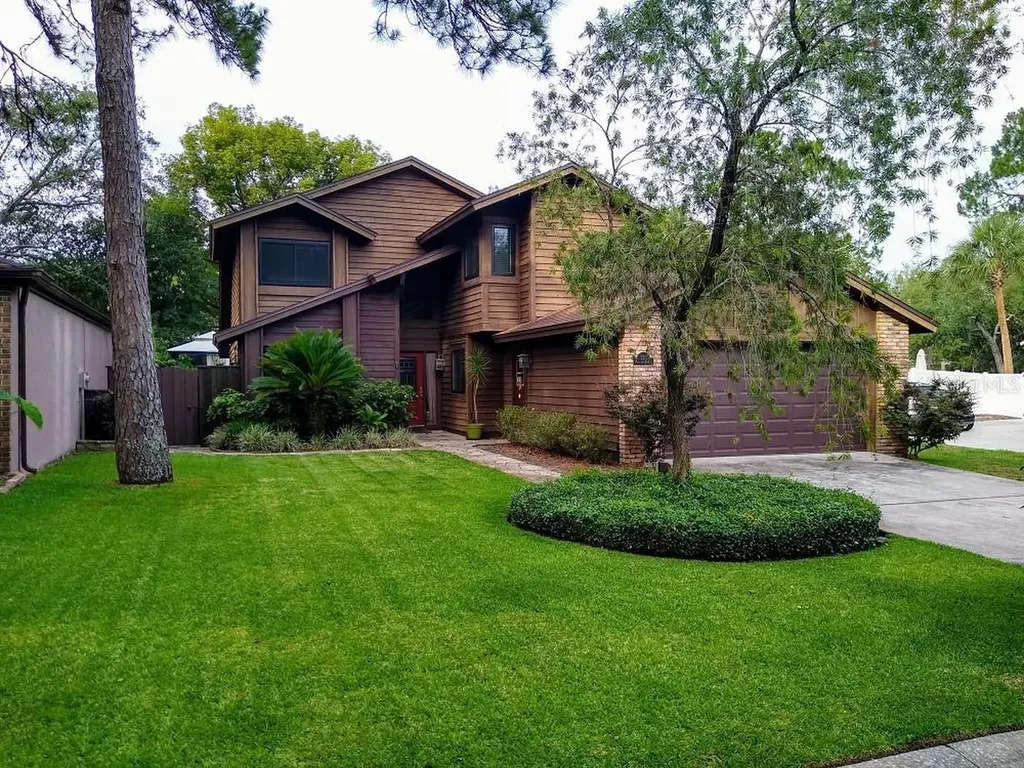 221 Pheasant Run Court Longwood FL 32779