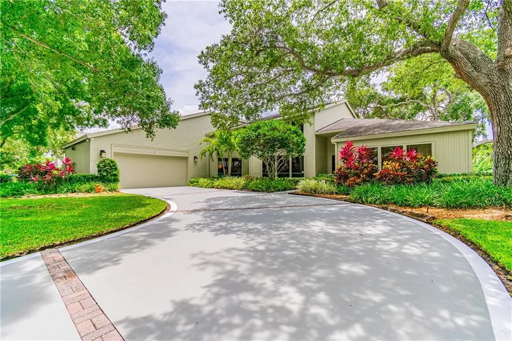 2980 Sandpiper Place Clearwater FL 33762