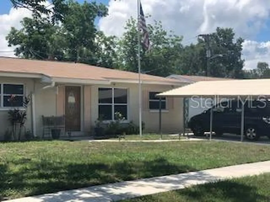 1203 Julian Lane Drive Tampa FL 33619