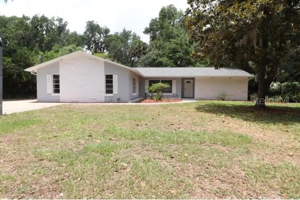 1916 SE 14th Avenue Ocala FL 34471