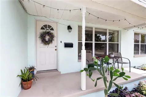 4043 Benson Avenue N St Petersburg FL 33713