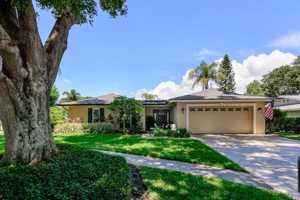 2760 Long View Drive Clearwater FL 33761