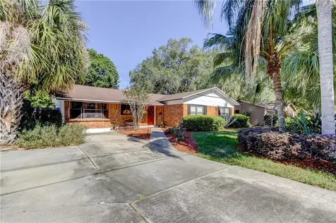 4903 Bay Crest Drive Tampa FL 33615