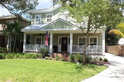 5220 S Jules Verne Court Tampa FL 33611