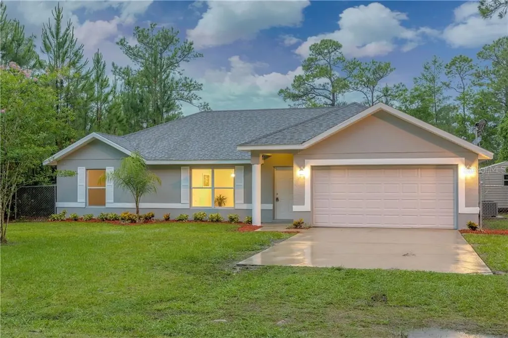 948 11th Avenue Deland FL 32724