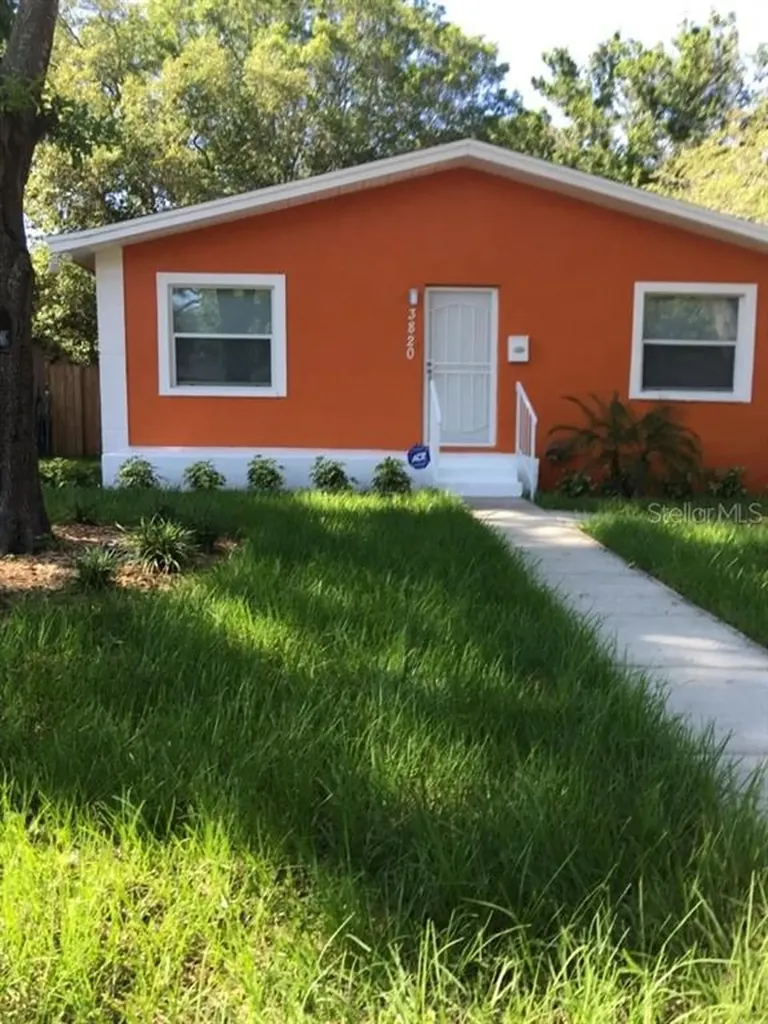 3820 8th Avenue S St Petersburg FL 33711
