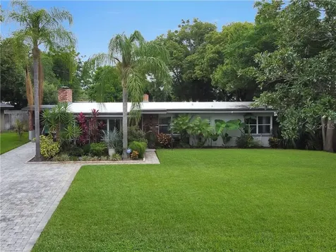 1228 Chelsea Place Orlando FL 32803