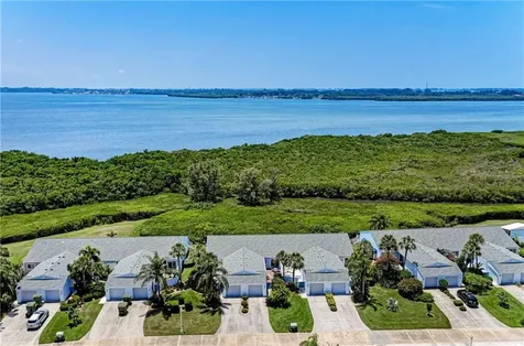 935 Waterside Lane Bradenton FL 34209