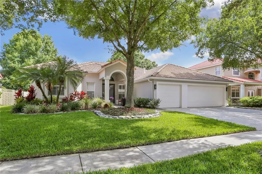 18136 Regents Square Drive Tampa FL 33647